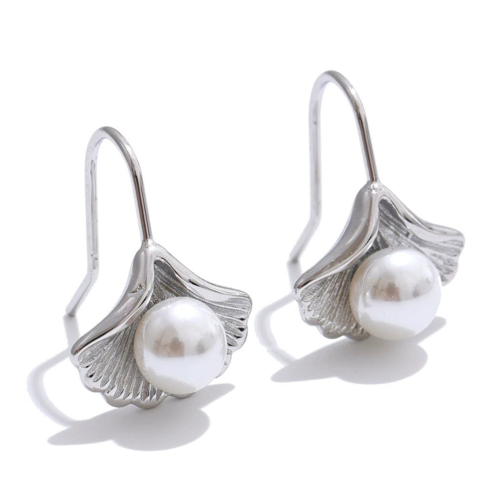 Ginkgo Pearl Earrings