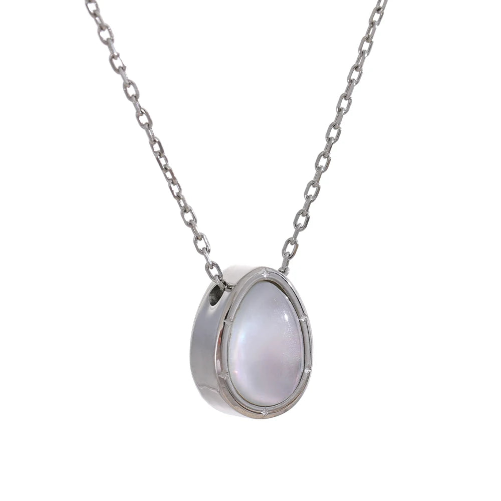 Teardrop Necklace